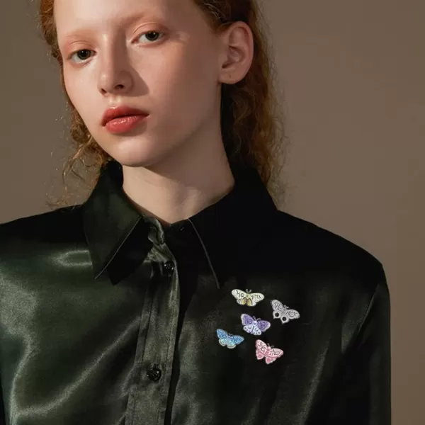 2pcs Enamel Butterfly Pronoun Brooches Pins Set for Women Girls Unisex Fashion Cute Colorful Insect Animal Backpacks Steampunk Badge Hat Dress Accessories JewelryGreen Grey