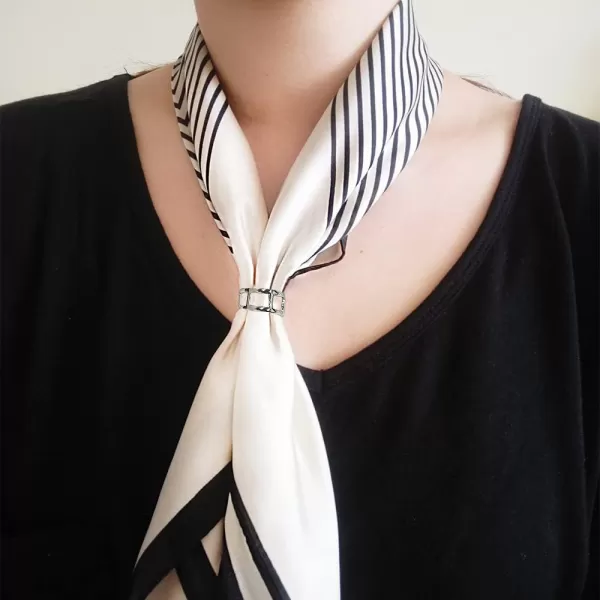Chunky Chain Silk Scarf Clip for Women Girls Minimalist Silver Wide Band Statement Buckle Wrap Fashion Punk Link Shawl Scarves Clasp Dress Accessories JewelryChunky Chain Silk Scarf Clip for Women Girls Minimalist Silver Wide Band Statement Buckle Wrap Fashion Punk Link Shawl Scarves Clasp Dress Accessories Jewelry