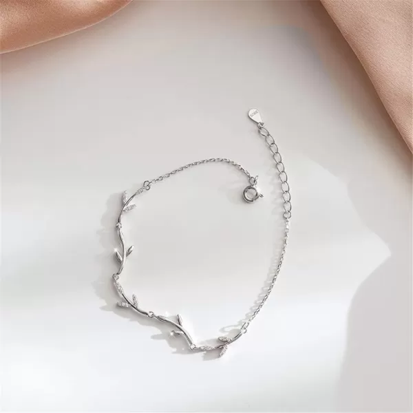 Crystal Leaf Bracelet for Women Girls Sterling Silver Danity Charm Link Bracelets Anklets Adjustable Chain Simple Elegant Jewelry Birthday Christmas Gifts for Daughter NieceCrystal Leaf Bracelet for Women Girls Sterling Silver Danity Charm Link Bracelets Anklets Adjustable Chain Simple Elegant Jewelry Birthday Christmas Gifts for Daughter Niece