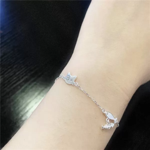 Cute Cat and Fish Sterling Silver Bracelet for Cubic Zirconia Micro Crystal Kitten Head Fishbone Charm Hand Chain Dainty Hypoallergenic Jewelry for Daughter Niece