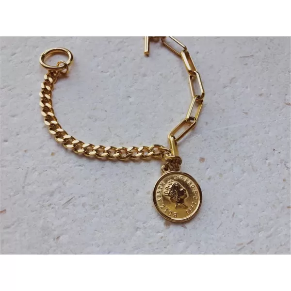 Fashion Link Charm Coin Bracelet for Women Stainless Steel Asymmetrical Toggle Chain Queen Elizabeth Goddess Worship Celebrity Medallion Keepsake Dainty Jewelry 14k Gold Plated