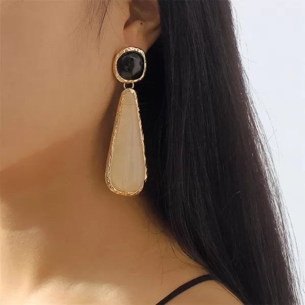 Long Teardrop Dangle Earrings for Women Girls Gold Plated Exggerated Boho Resin Irregular Geometric Lightweight Triangle Xmas Statement Drop Dangling Studs Fashion Chic Vintage Baroque Holiday Party JewelryBlack and White