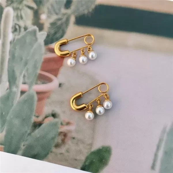 Cute Safety Pin Small Hoop Earrings for Women Girls Stainless Steel 14K Gold Plated Cartilage Pearl Dangle Hoops Fashion Personalized Birthday Gifts 15mmCute Safety Pin Small Hoop Earrings for Women Girls Stainless Steel 14K Gold Plated Cartilage Pearl Dangle Hoops Fashion Personalized Birthday Gifts 15mm