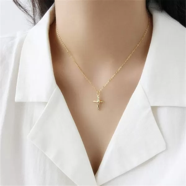 Dtja Vintage Cross Necklace Sterling Silver Pendant Necklaces for Women Girls Simple Handmade Hammered Jewelry Adjustable Choker Chain Gift for Prayer14K Gold Plated