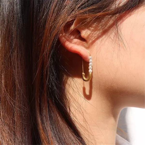 Retro Pearl Safety Pin Cartilage Hoop Earrings for Women Girls Stainless Steel Imitation Pearls Cute Hoops Dangle Drop Fashion Hypoallergenic Jewelry Gifts 25mmGold