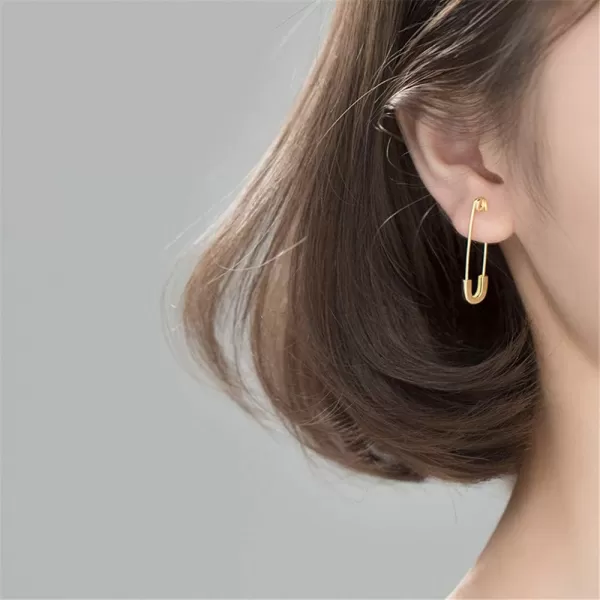 Cute Sterling Silver Safety Pin Small Hoop Earrings for Women Teen Girls Men Minimalist Geometric Cartilage Huggie Sleeper Hoops Hypoallergenic 14K Gold Plated Personalized JewelryGold 22mm