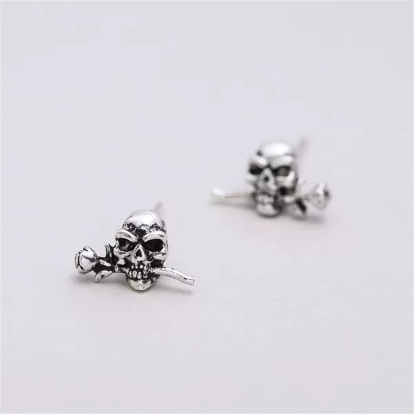 Vintage Skull Flower Earrings for Women Girls S925 Sterling Silver Oxidized Gothic Skeleton Devils Rose Stud Cartilage Tragus Post Hypoallergenic for Sensitive Ear Fashion Retro Unisex Jewelry Gifts Halloween PartyVintage Skull Flower Earrings for Women Girls S925 Sterling Silver Oxidized Gothic Skeleton Devils Rose Stud Cartilage Tragus Post Hypoallergenic for Sensitive Ear Fashion Retro Unisex Jewelry Gifts Halloween Party