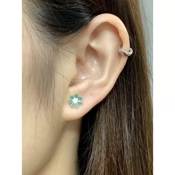 18G Cute Daisy Flower Stud Cartilage Earrings for Women Girls 14K Gold Plated Stainless Steel Enameled Dainty Screw Back Studs Sleeper Tragus Post Hypoallergenic Piercing Body JewelryBlue