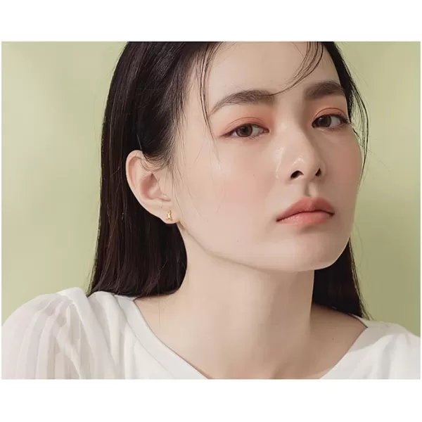20g Mini Cute Dinosaur Stud Earrings for Women Girls 925 Sterling Silver Hypoallergenic Tiny Dragon Brontosaurus Animal Ball Piercing Cartilage Tragus Fashion Minimalist Jewelry GiftsGold