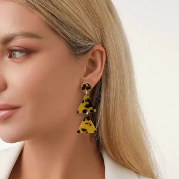 Acrylic Double Triangle Dangle Earrings for Women Girls Resin Geomentric Round Circle Tassel Drop Dangling Stud Hypoallergenic Lightweight Retro Party Y2K JewelryLeopard Print