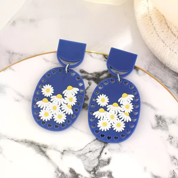 Acrylic Geometric Flower Dangle Earrings for Women Girls Hypoallergenic Lightweight Resin Geometrical Love Heart Floral Statement Drop Dangling Studs Earring Fashion Y2K JewelryDaisy