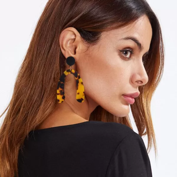 Acrylic Tortoiseshell Earrings for Women Girls Exaggerated Large Big Resin Mottled Statement Drop Dangle Geometric Hoop Lightweight Earring Fashion Boho Y2K Jewelry HorseshoeAcrylic Tortoiseshell Earrings for Women Girls Exaggerated Large Big Resin Mottled Statement Drop Dangle Geometric Hoop Lightweight Earring Fashion Boho Y2K Jewelry Horseshoe