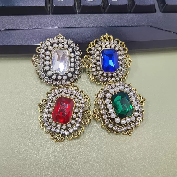 Antique Rhinestone Brooch Pin for Women Girls Gold Tone Vintage Baroque Rectangle Crystal Shell Pearl Boho Victorian Style Brooches Lapel Pins Elegant Wedding Christmas Festival Ornament Jewelry GiftBlue CZ