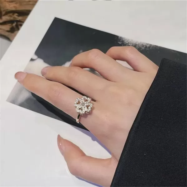Anxiety CZ Clover Flower Ring for Women Girls Gold Tone Expandable Adjustable Crystal Four Leaf Open Wrap Rings Comfort Fit Dainty Wedding Birthday Valentine Jewelry GiftAnxiety CZ Clover Flower Ring for Women Girls Gold Tone Expandable Adjustable Crystal Four Leaf Open Wrap Rings Comfort Fit Dainty Wedding Birthday Valentine Jewelry Gift
