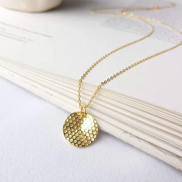 Bee Gold Coin Honeycomb Pendant Choker Necklace for Women Teen Girls S925 Sterling Silver Dainty Crystal CZ Diamond Queen Bee Bumble Bee Hive BFF Necklace Long Chain Cute Animal Charm Jewelry GiftHoneycomb