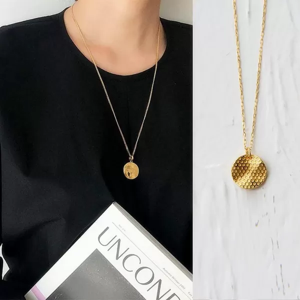 Bee Gold Coin Honeycomb Pendant Choker Necklace for Women Teen Girls S925 Sterling Silver Dainty Crystal CZ Diamond Queen Bee Bumble Bee Hive BFF Necklace Long Chain Cute Animal Charm Jewelry GiftHoneycomb