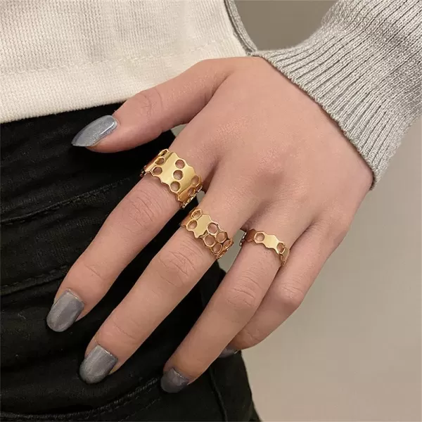 Bee Honeycomb Wide Statement Open Band Ring for Women Girls Irregular Geometric Unique Hive Adjustable Knuckle Finger Rings Comfort Fit Retro Dainty Jewelry GiftGold