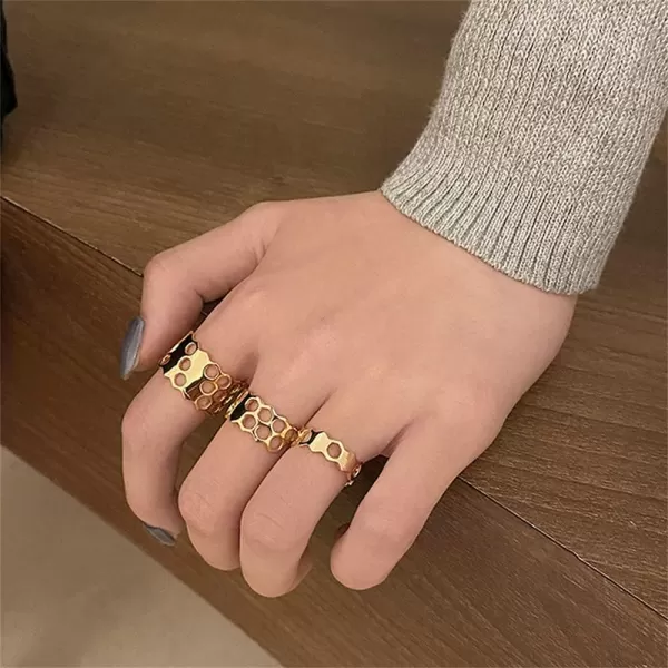 Bee Honeycomb Wide Statement Open Band Ring for Women Girls Irregular Geometric Unique Hive Adjustable Knuckle Finger Rings Comfort Fit Retro Dainty Jewelry GiftGold