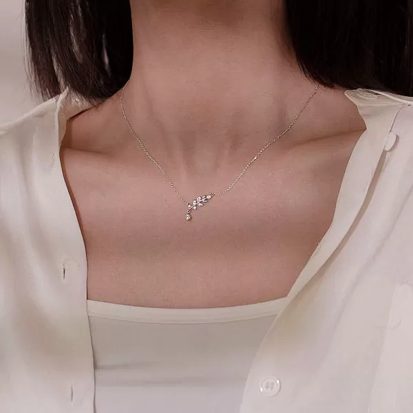CZ Olive Leaf Pendant Necklace for Women Girls 925 Sterling Silver Cubic Zirconia Crystal Leaves Branch Charm Chain Choker Necklaces Dainty Elegant Birthday Wedding Anniversary Jewelry GiftCZ Olive Leaf Pendant Necklace for Women Girls 925 Sterling Silver Cubic Zirconia Crystal Leaves Branch Charm Chain Choker Necklaces Dainty Elegant Birthday Wedding Anniversary Jewelry Gift