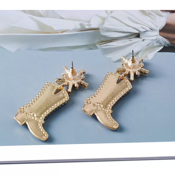 CZ Snowflake Cowgirl Boot Dangle Earrings for Women Girls Cubic Zirconia Star Shell Pearl Western Cowboy Statement Drop Dangling Stud Fashion Christmas Festival Party Jewelry GiftsWhite