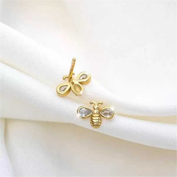 Dainty Bee Butterfly Tiny Crystal Stud Earrings for Women Girls 925 Sterling Silver Hypoallergenic Mini Cute Animal Studs Tragus Lucky Post Pin Fashion Christmas BFF JewelryGold Bee