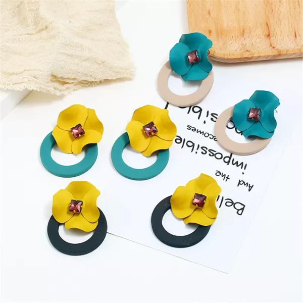 Dainty Boho Stud Earrings for Women Teen Girls Alloy Big Hoop Dangle Drop Square Cut Ruby Crystal Flower Bud Stud Post Pin Earrings Fashion Bohemian Balinese Jewelryyellow flower black hoop