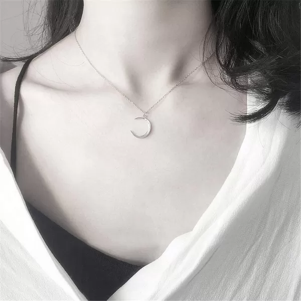 Dtja Minimalist Moon Necklace for Women Girls Sterling Silver Gold Plated Tiny Small Simple Polished Thin Horn Crescent Moon Pendant Choker Necklace Adjustable Chain 18 Cute Jewelry GiftSilver