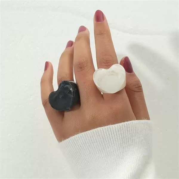Dtja Vintage Acrylic Wedding Band Rings Set for Women Girls Statement Resin Engagement Chunky Wide Cocktail Party Ring Lightweight Exaggerated Y2K Jewelry 2PCS Size 89Love Heart