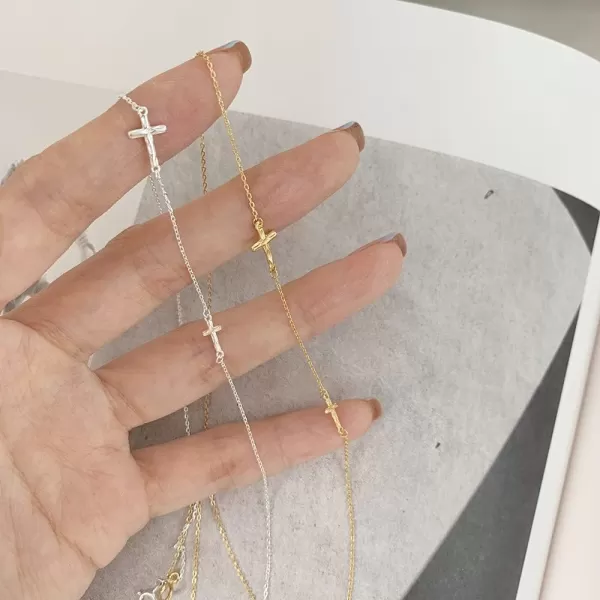 Hammered Sideways Cross Choker Pendant Necklace for Women Girls 925 Sterling Silver White Gold Plated Dainty Simple Charm Link Chain Adjustable Fashion Jewelry Gift Box 18 inchesSilver