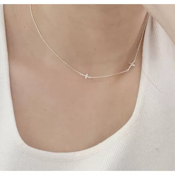 Hammered Sideways Cross Choker Pendant Necklace for Women Girls 925 Sterling Silver White Gold Plated Dainty Simple Charm Link Chain Adjustable Fashion Jewelry Gift Box 18 inchesSilver