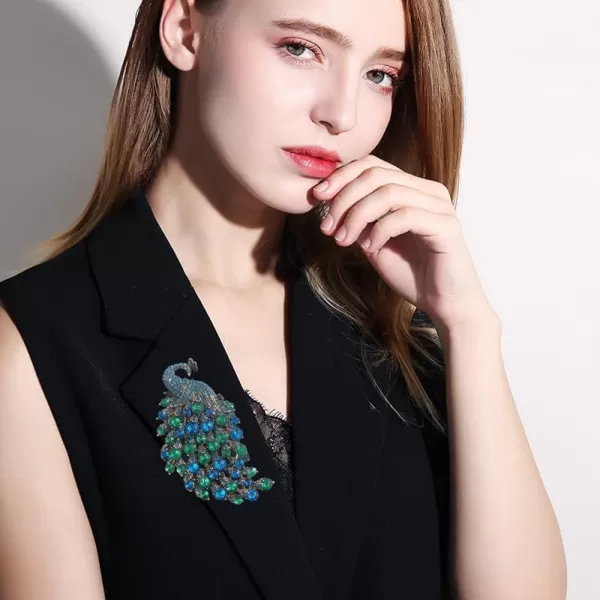 Rhinestone Peacock Brooch Pin for Women Girls Fashion Exquisite Exaggerated Big Crystal Bird Animal Brooches Lapel Pins Elegant Dress Accessories Wedding Christmas Birthday Jewelry GiftBlue Green