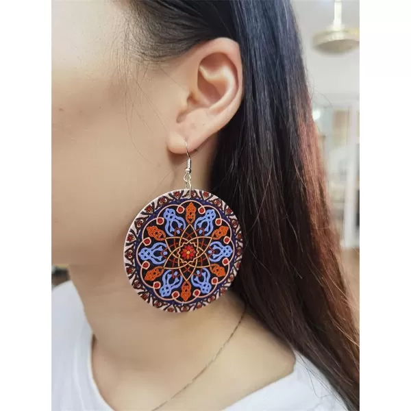 Round Wooden Dangle Earrings for Women Girl African Ethnic Queen Painted Figure Drop Earring Boho Lightweight Ear Hook Stud JewelryRound Wooden Dangle Earrings for Women Girl African Ethnic Queen Painted Figure Drop Earring Boho Lightweight Ear Hook Stud Jewelry