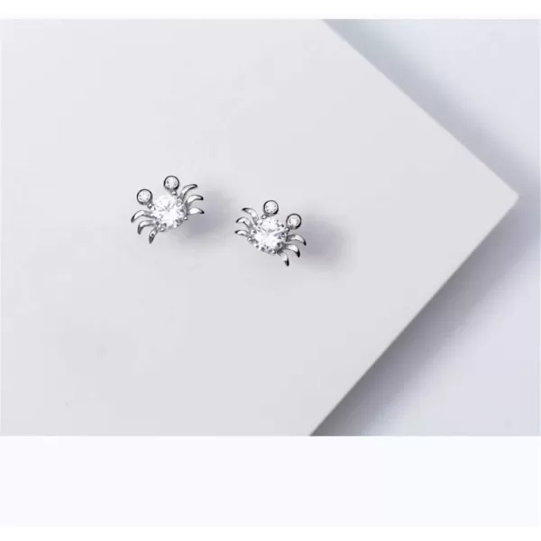 Small Crab Stud Sterling Silver Earrings for Women Teen Girls Cubic Zirconia Round Crystal Cute Animal Hypoallergenic Ocean Beach Jewelry for DaughterSilver