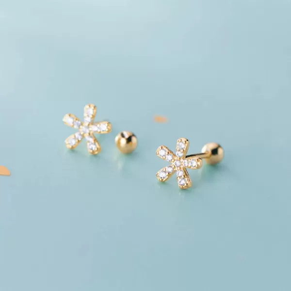 Tiny CZ Daisy Flower 20g Stud Tragus Earrings for Women Teen Girls Sterling Silver Crystal Diamond Piercing Dainty Shiny Barbell Cartilage Post Screw Back Hypoallergenic Jewelrygold plated