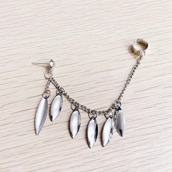 Vintage Tassel Leaf Ear Cuff Crawler Climber Earrings for Women Girls Silvery Cartilage Small Hoop Wrap Vine Clip on Leaves Chain Drop Dangle Fashion Punk Jewelry 1 PieceVintage Tassel Leaf Ear Cuff Crawler Climber Earrings for Women Girls Silvery Cartilage Small Hoop Wrap Vine Clip on Leaves Chain Drop Dangle Fashion Punk Jewelry 1 Piece