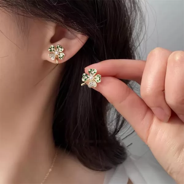 Gold Clover Checker Leaf Stud Earrings for Women 925 Sterling Silver Post Pin Crystal Green Enamel Lucky 4 Leaves Shamrock Flower Studs Cartilage Earrings Hypoallergenic Dainty StPatricks Day Jewelry