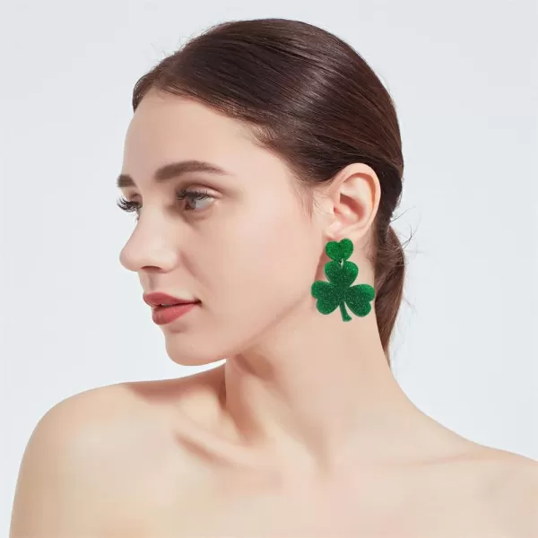 Shiny Heart Clover Leaf Dangle Drop Earrings for Women Acrylic Green Sequins Shamrock Celebration Lucky Statement Charms Earrings Fashion Lightweight St Patricks Day Holiday Jewelry Souvenirs