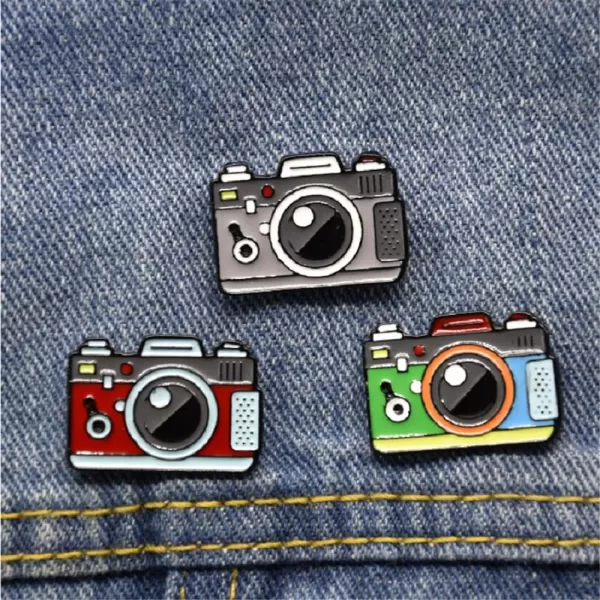 image3pcs Cute Camera Brooches for Women Girls Best Friends Fashion Colorful Enameled Lapel Pins Dress Suit Scarft Accessories Badge Souvenir Retro Gifts for Photography Lovers