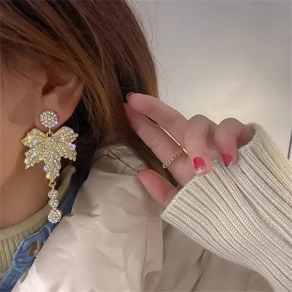 imageExaggerated Crystal Mapple Leaf Drop Dangle Earrings for Women S925 Sterling Silver Post Stud Gold Plated Cubic Zirconia Teardrop Chandelier Dangling Luxury Wedding Party Jewelry