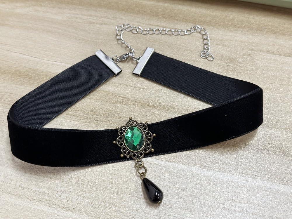 imageVintage Black Velvet Choker Necklace for Women Gothic Victorian Crystal Charms Adjustable Chain Necklaces Retro Boho Dress Accessories Punk 80s 90s Christmas Halloween Cosplay Party Jewelry Green CZ