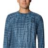 image:imageMountain Hardwear Mens Crater Lake Long Sleeve Crew Shirt for Hiking Camping Outdoor Adventures and Casual WearAdriatic Blue Prismatic Print