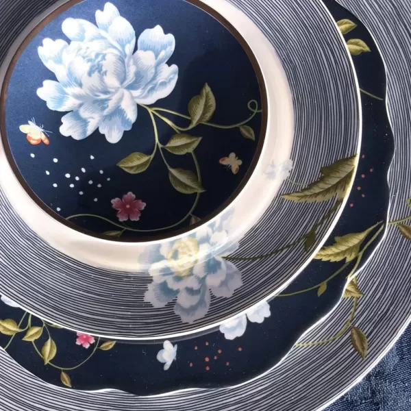 Laura Ashley 10" Candy Stripe Dinner Plate Set in Giftbox - Porcelain Dining Plates - Microwave Safe Ceramic Dinnerware - Blueprint Collectable, White