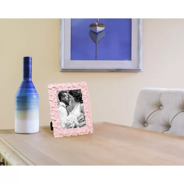 Laura Ashley 4x6 Mint Green Flower Textured Hand-Crafted Resin Picture Frame w/Easel &amp; Hook for Tabletop &amp; Wall Display, Decorative Floral Design Home Décor, Photo Gallery, Art 