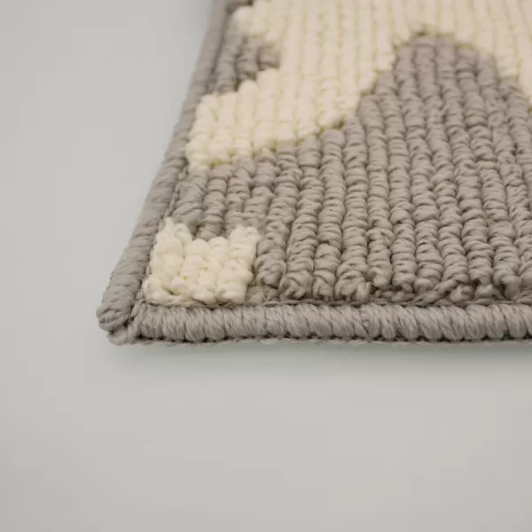Laura Ashley Accent Rug, Aubrey, 27"x45", Light Grey/Linen