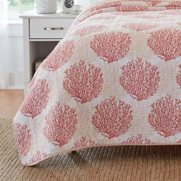 Laura Ashley | Coral Coast Collection | Quilt Set - Ultra Soft All Season Bedding, Reversible Stylish Bedding with Matching Sham, Queen, Coral