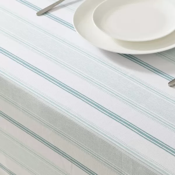 Laura Ashley Decorative Tablecloth, Wrinkle and Stain Resistant, Spillproof Water Repellant, Easy Care Washable Polyester Fabric for Dining, Kitchen, Holiday and Party, 70" Round, Cosmos