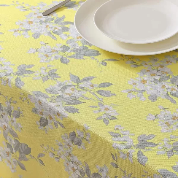 Laura Ashley Decorative Tablecloth, Wrinkle and Stain Resistant, Spillproof Water Repellant, Easy Care Washable Polyester Fabric for Dining, Kitchen, Holiday and Party, 70" Round, Cosmos