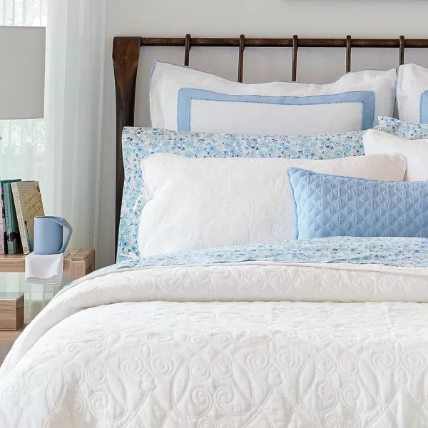 Laura Ashley Felicity Collection Quilt Set-100% Cotton, Reversible, All Season Bedding with Matching Sham, Pre-Washed for Added Softness, Queen, White