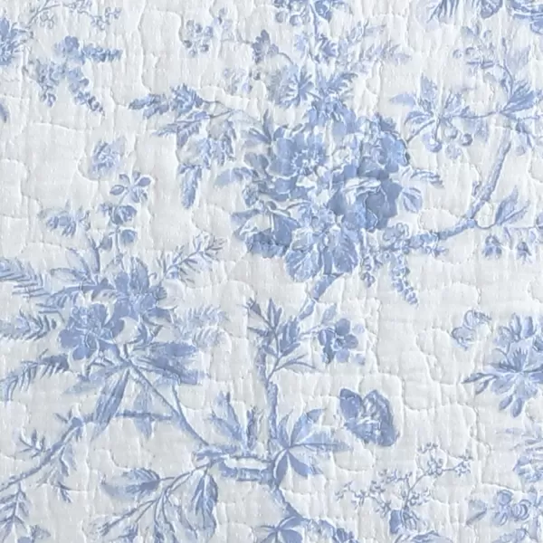 Laura Ashley Home - Queen Quilt Set, Reversible Floral Cotton Bedding with Matching Shams, Home Decor for All Seasons 