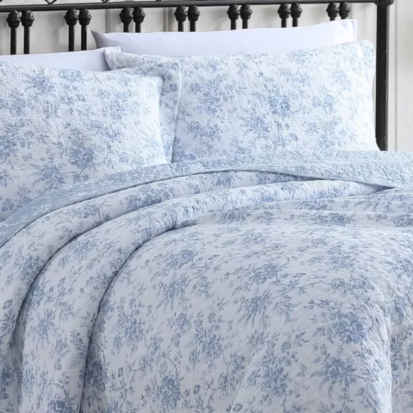 Laura Ashley Home - Queen Quilt Set, Reversible Floral Cotton Bedding with Matching Shams, Home Decor for All Seasons 